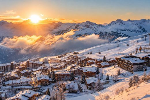 Winter alpine scene, private Mercedes-Benz ski transfer from Geneva Airport